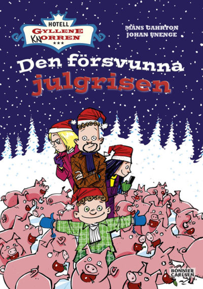 På bokomslaget syns familjen Rantanen som står bland massa grisar ute i snön.