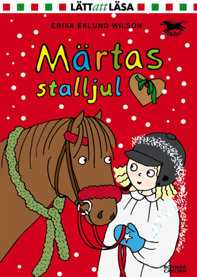 På bokens framsida är det en tecknad bild av Maja som håller i en häst. Hon har lucialinne och glitter ovanpå sin ridhjälm.
