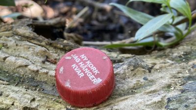 Färre plastkorkar i naturen